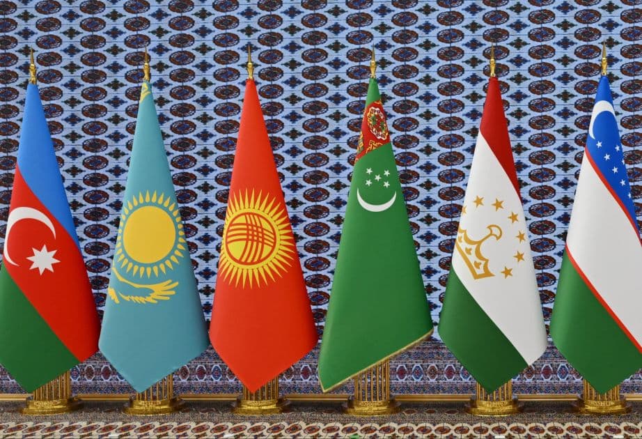 Azərbaycan və Mərkəzi Asiya liderləri Türkmənbaşında toplaşır