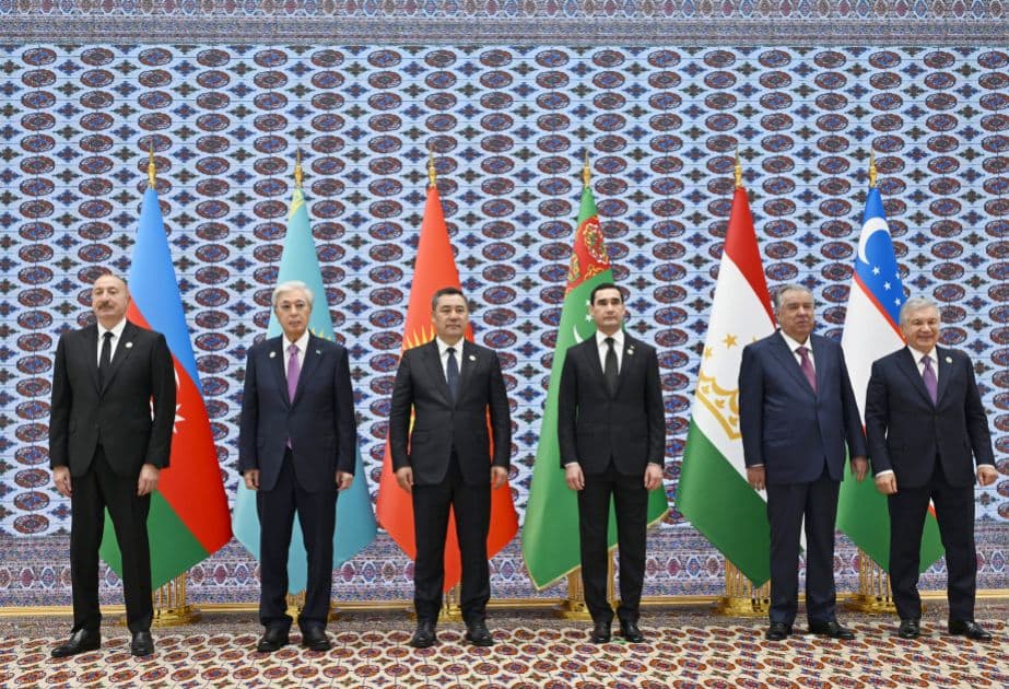 Azərbaycan və Mərkəzi Asiya ölkələri birgə bəyannamə imzaladı