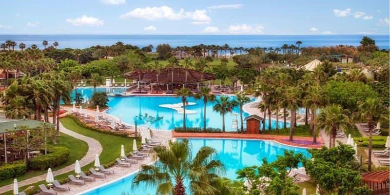Antalya otellərində noyabr paketləri avqust qiymətlərindən ucuzlaşıb