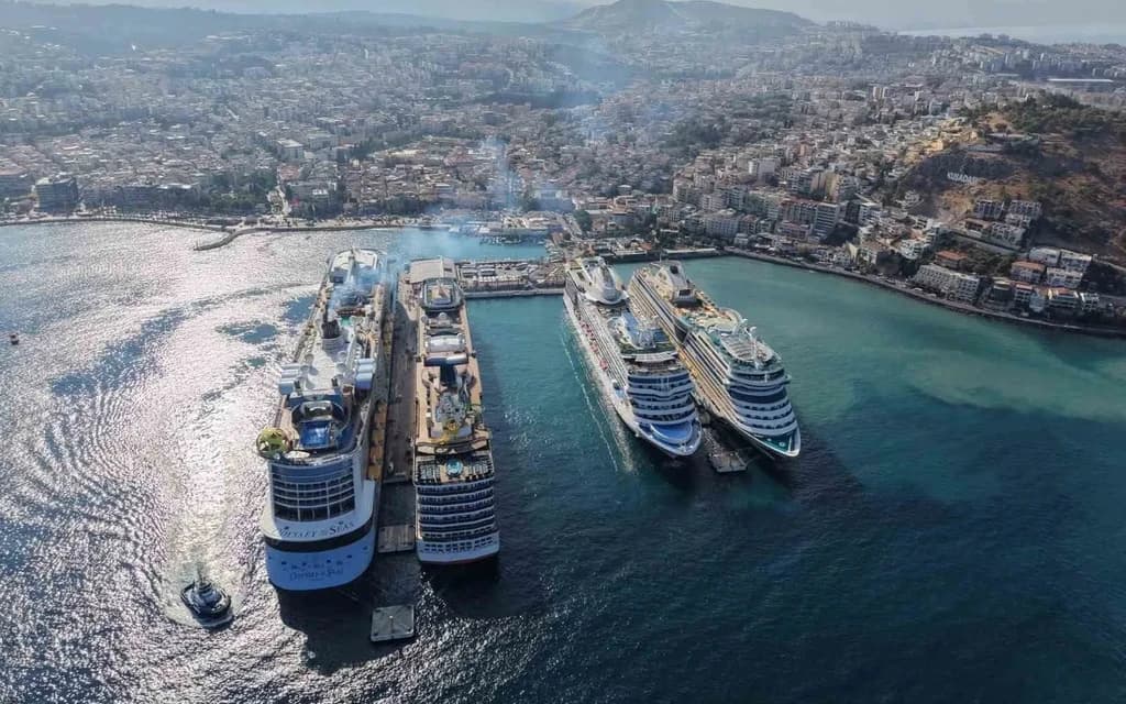 Kuşadasıda otel doluluğu 70%-ə çatıb, il sonu hədəfi 2 milyon turist